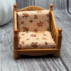 Calico Critters Floral Accent Dollhouse Miniature Chair